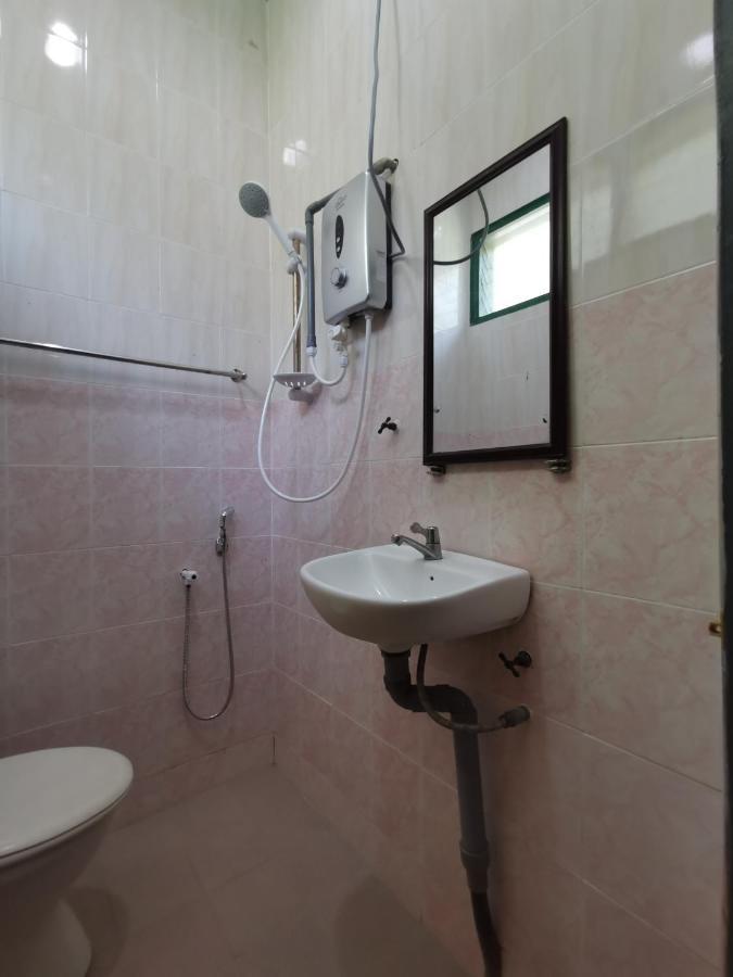 Rvh Kuala Terengganu Hotell Exteriör bild