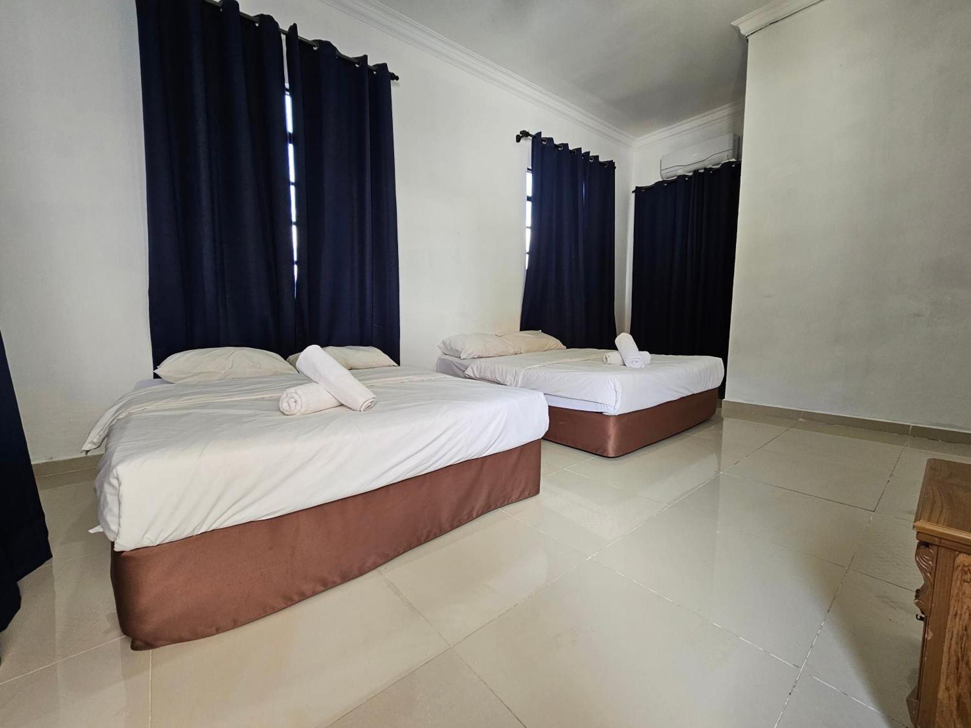 Rvh Kuala Terengganu Hotell Exteriör bild
